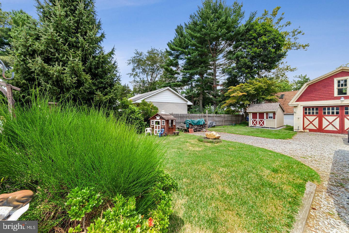 219 Villanova Road Glassboro, NJ 08028 - Photo 3 of 19