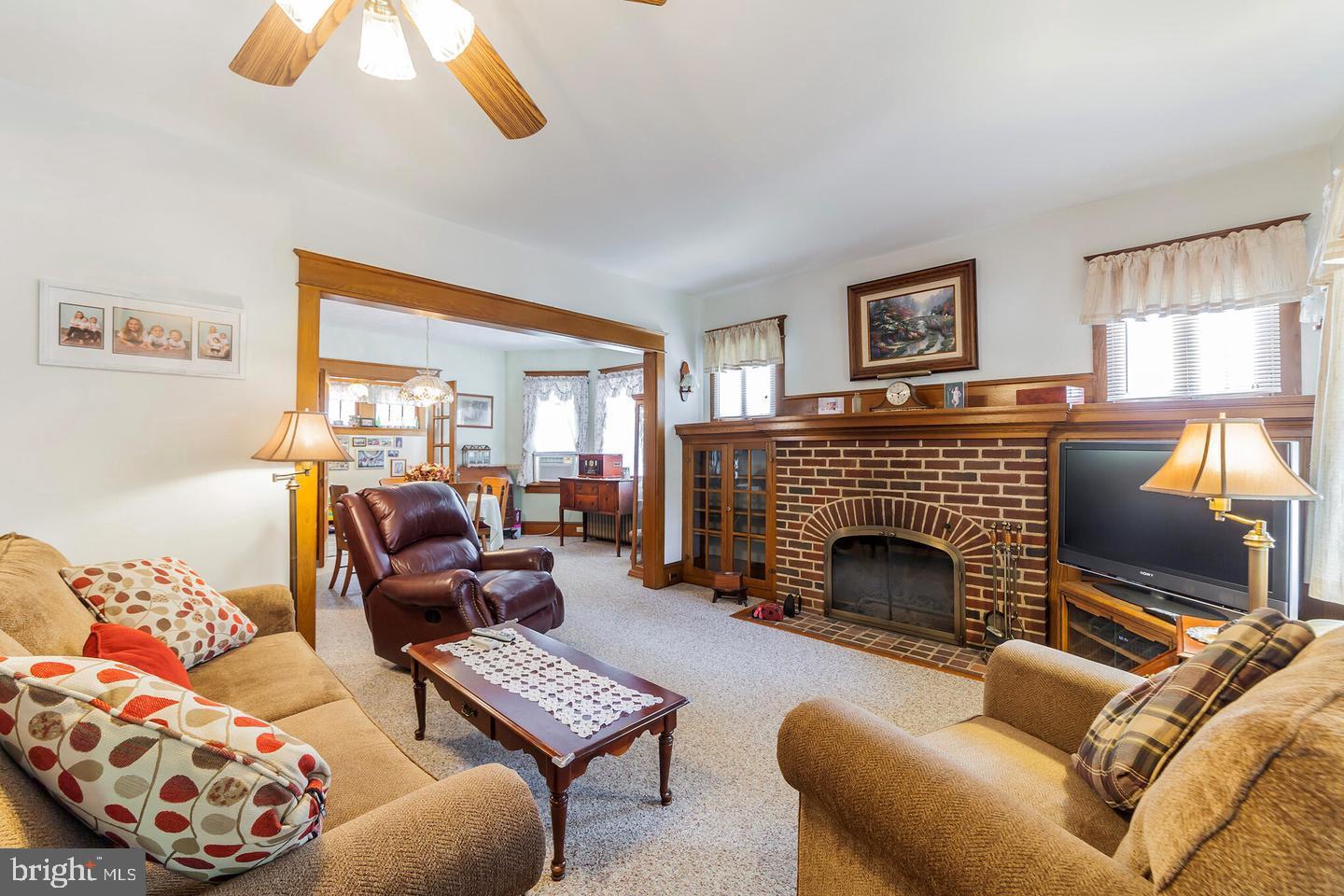 219 Villanova Road Glassboro, NJ 08028 - Photo 4 of 19