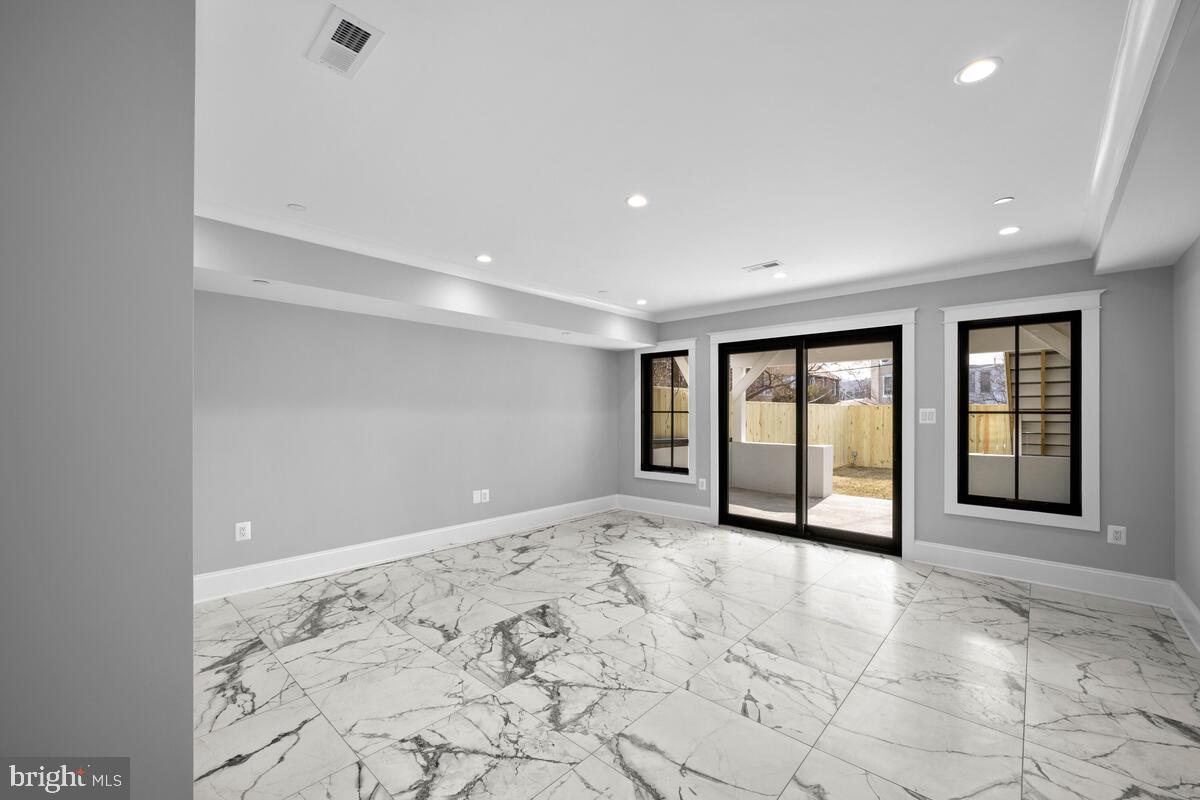 3722 S Street Northwest Washington, DC 20007 - Photo 42 of 63