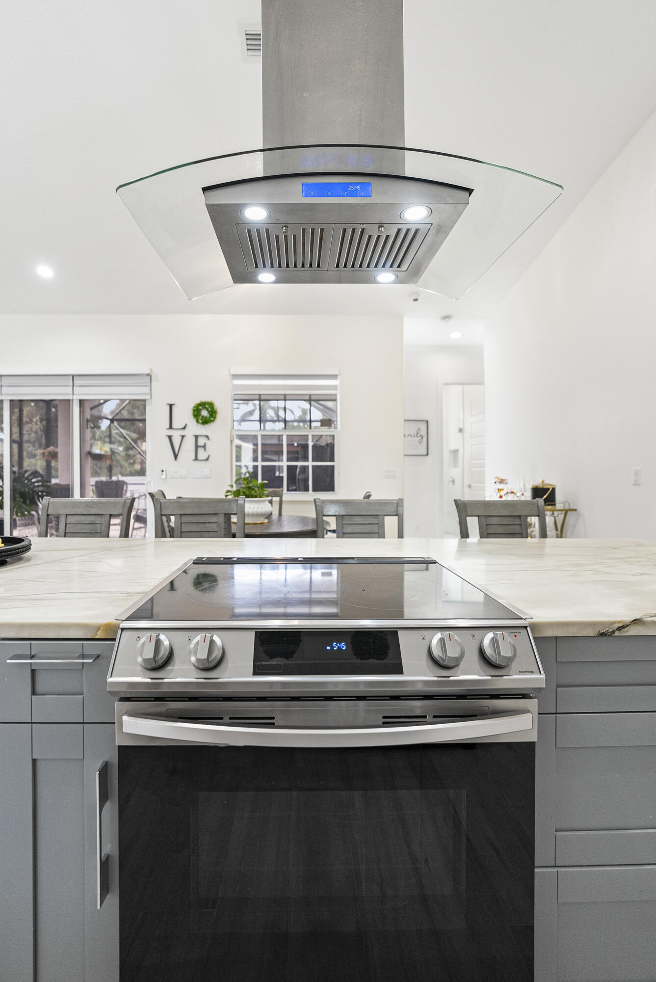 1212 Southwest Herald Road Port St. Lucie, FL 34953 - Photo 22 of 65 Kitchen Range
