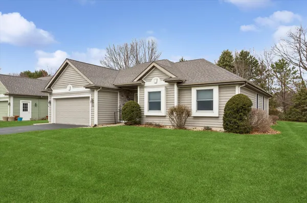 $419,900 | 2381 Shoreham Highlands Street, St. Joseph, MI 49085