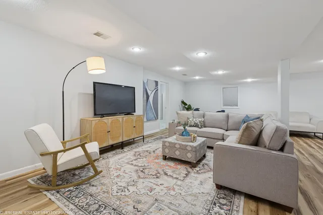 $425,000 | 2381 Shoreham Highlands Street, St. Joseph, MI 49085