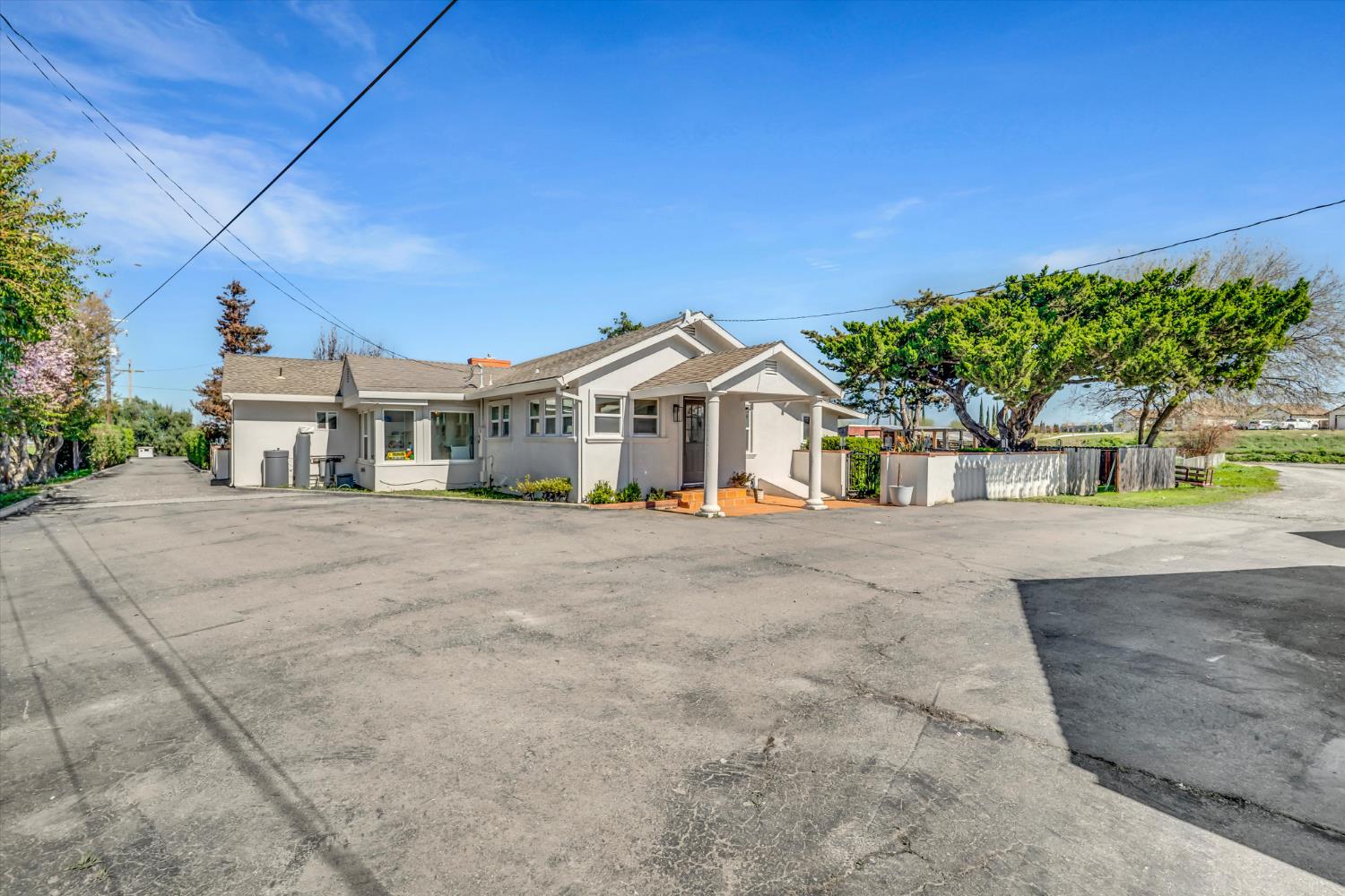 6450 Delta Avenue Tracy, CA 95304 - Photo 7 of 49 a view of multiple houses with a yard