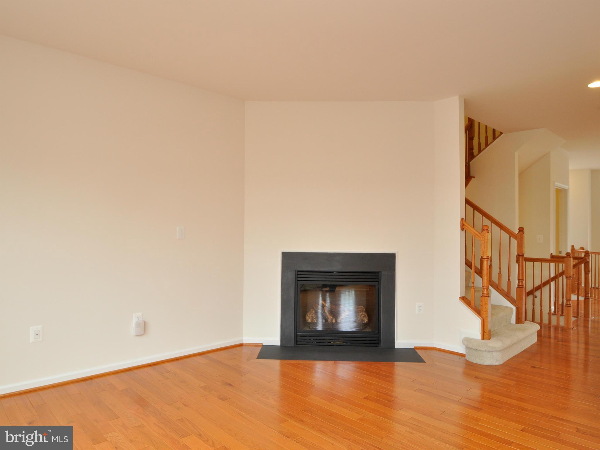 17684 Possum Point Road Dumfries, VA 22026 - Photo 13 of 26 Interior (General)