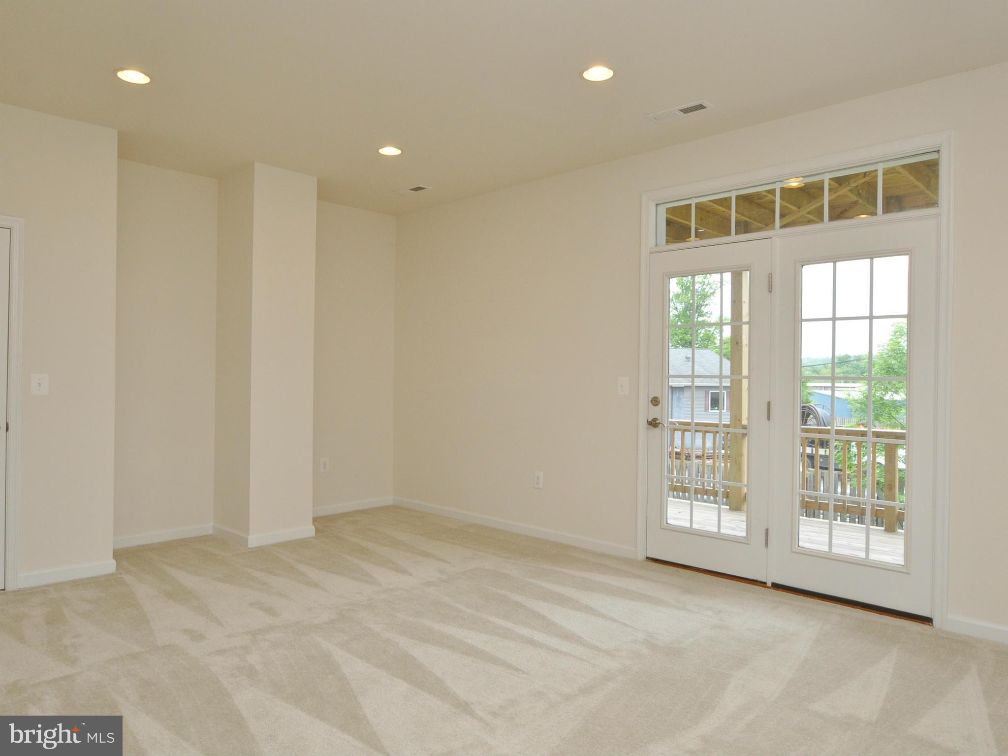 17684 Possum Point Road Dumfries, VA 22026 - Photo 21 of 26 Family Room