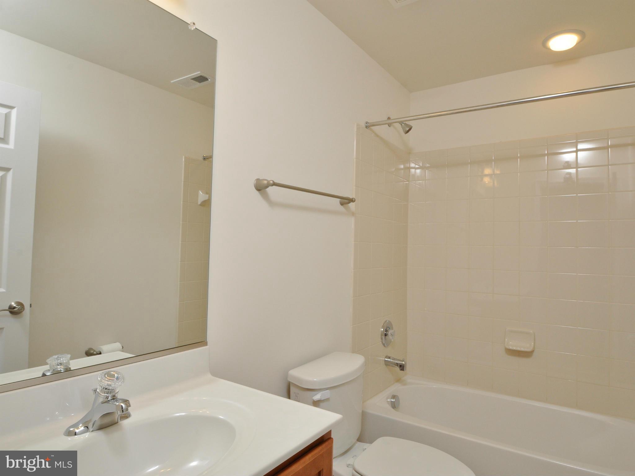 17684 Possum Point Road Dumfries, VA 22026 - Photo 22 of 26 Bath