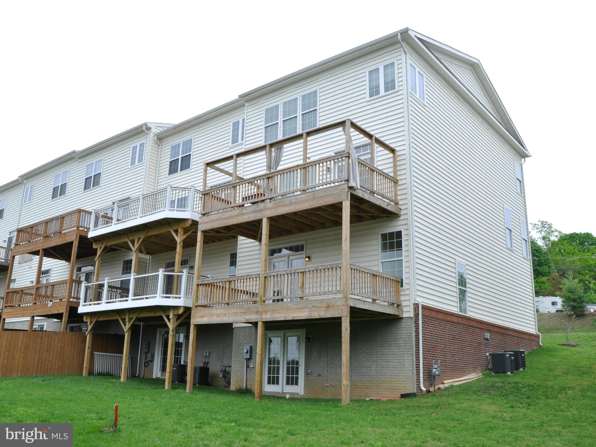 17684 Possum Point Road Dumfries, VA 22026 - Photo 26 of 26 Exterior (Rear)