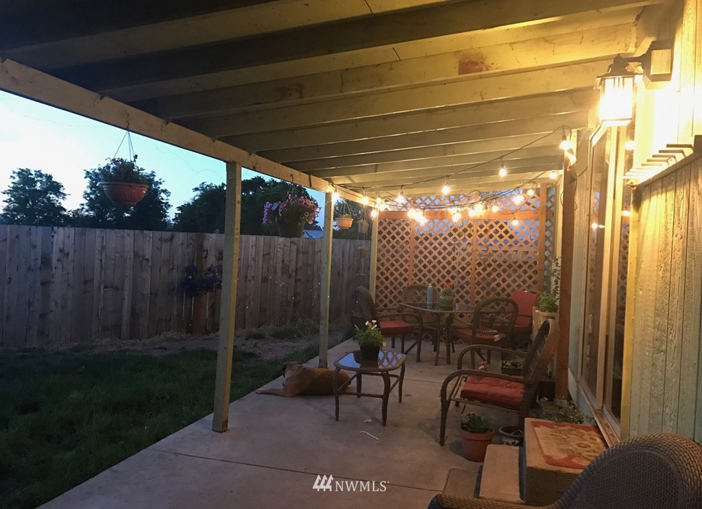 84564 Ringer Road Milton Freewater, OR 97862 - Photo 5 of 19 a view of backyard with furniture