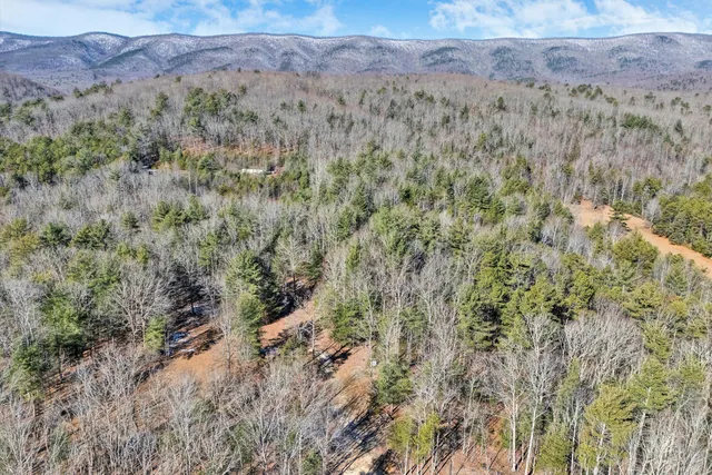 $465,000 | 12903 Johns Creek Road, New Castle, VA 24127