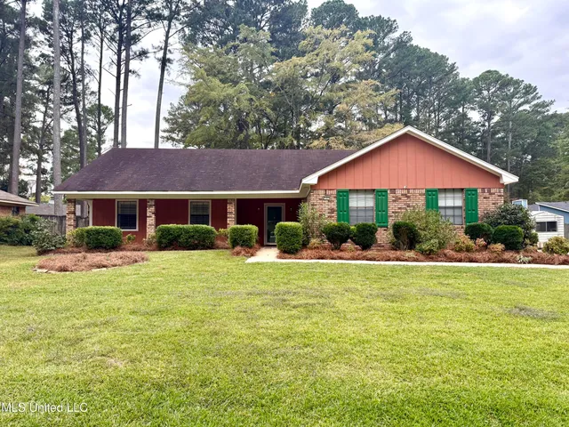 $209,900 | 102 Bellegrove Place, Brandon, MS 39047