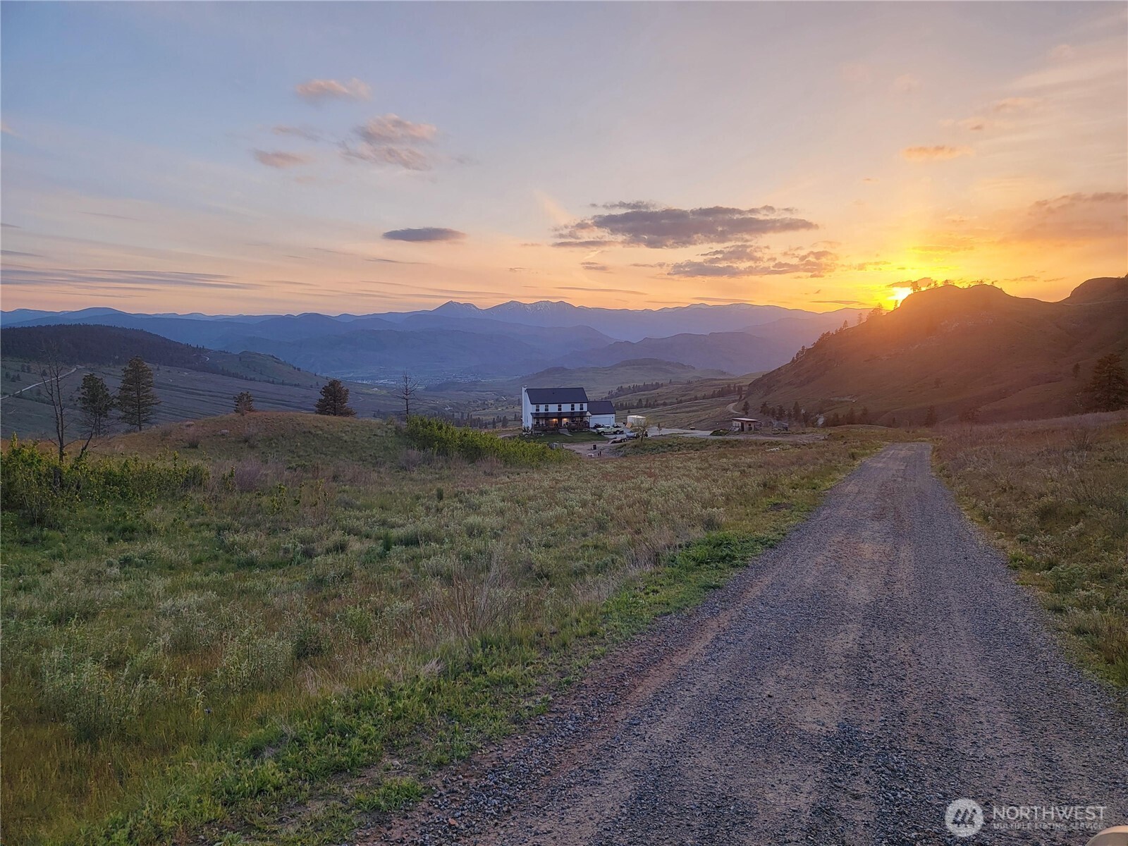 212 9 Mile Road Oroville, WA 98844 - Photo 31 of 35