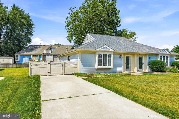 $300,000 | 108 Franklin Drive, Voorhees, NJ 08043