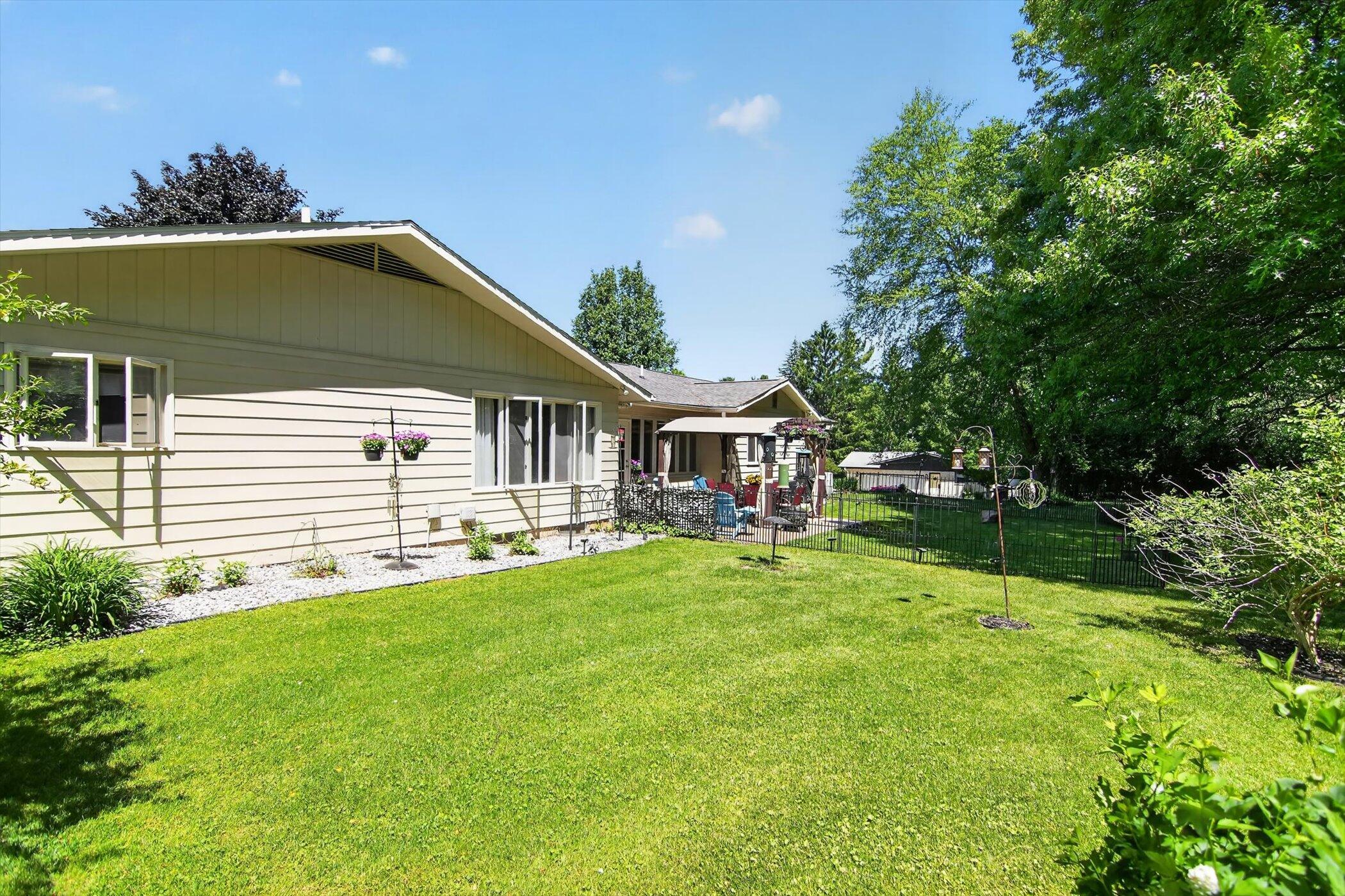 3831 Guest Road Jackson, MI 49203 - Photo 66 of 81 69-3831-Guest-Rd-Windowstill