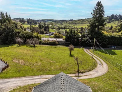 $1,450,000 | 2693 Bloomfield Road, Sebastopol, CA 95472