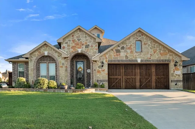 $440,000 | 4021 Grove Valley Road, Midlothian, TX 76065