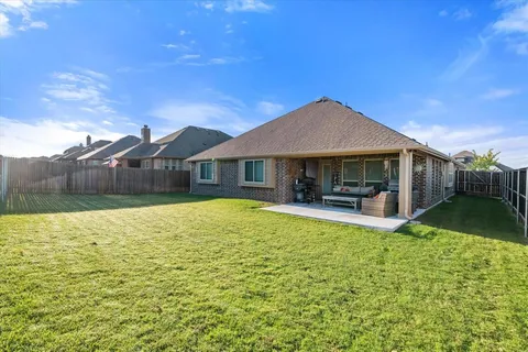 $440,000 | 4021 Grove Valley Road, Midlothian, TX 76065