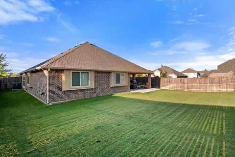 $440,000 | 4021 Grove Valley Road, Midlothian, TX 76065