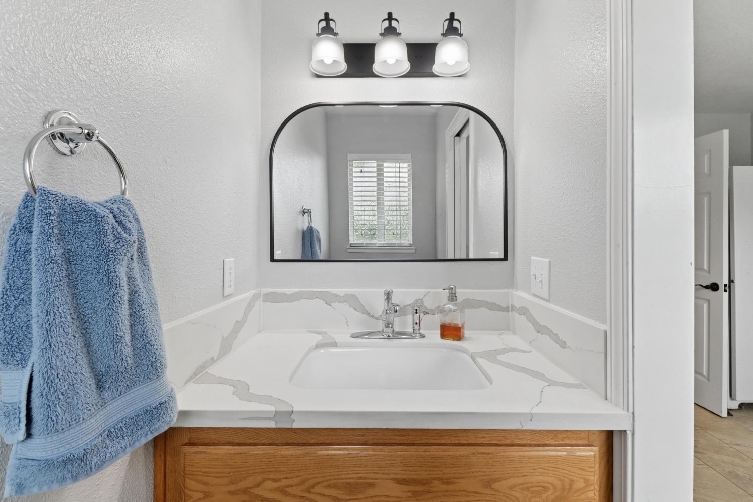 10576 Sheldon Road Elk Grove, CA 95624 - Photo 43 of 74