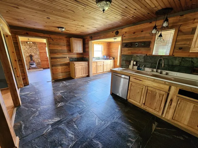 $174,900 | 27 Russell Farm Road, Andrews, NC 28901