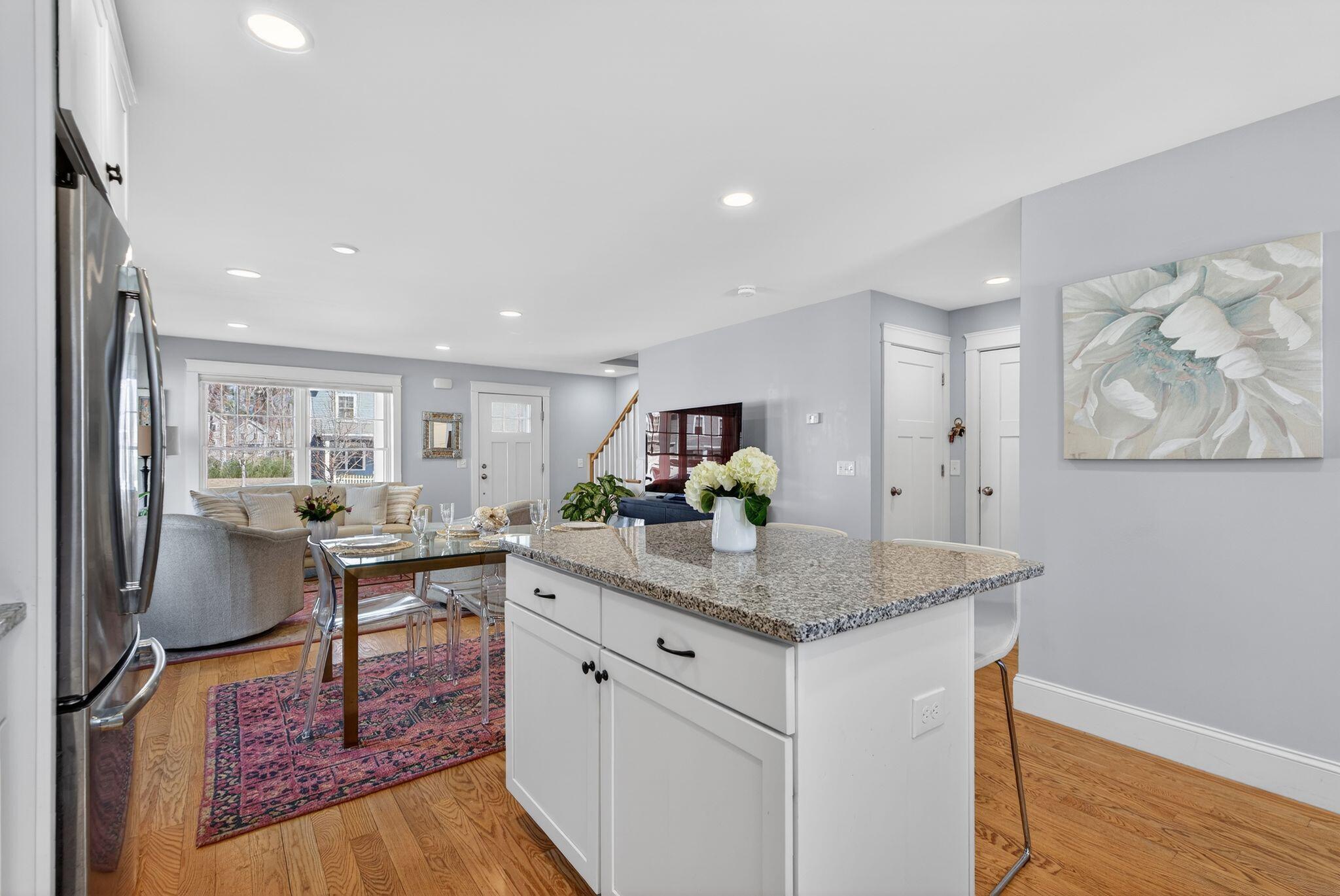 17 Webhannet Place, Unit 11 Kennebunk, ME 04043 - Photo 12 of 34 34_DSC07844