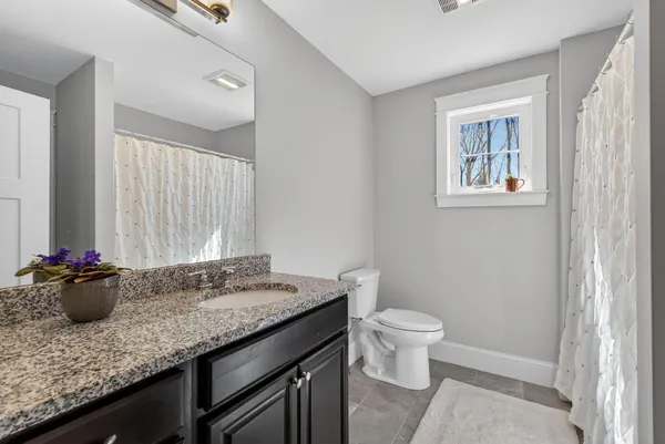 $675,000 | 17 Webhannet Place, Unit 11, Kennebunk, ME 04043