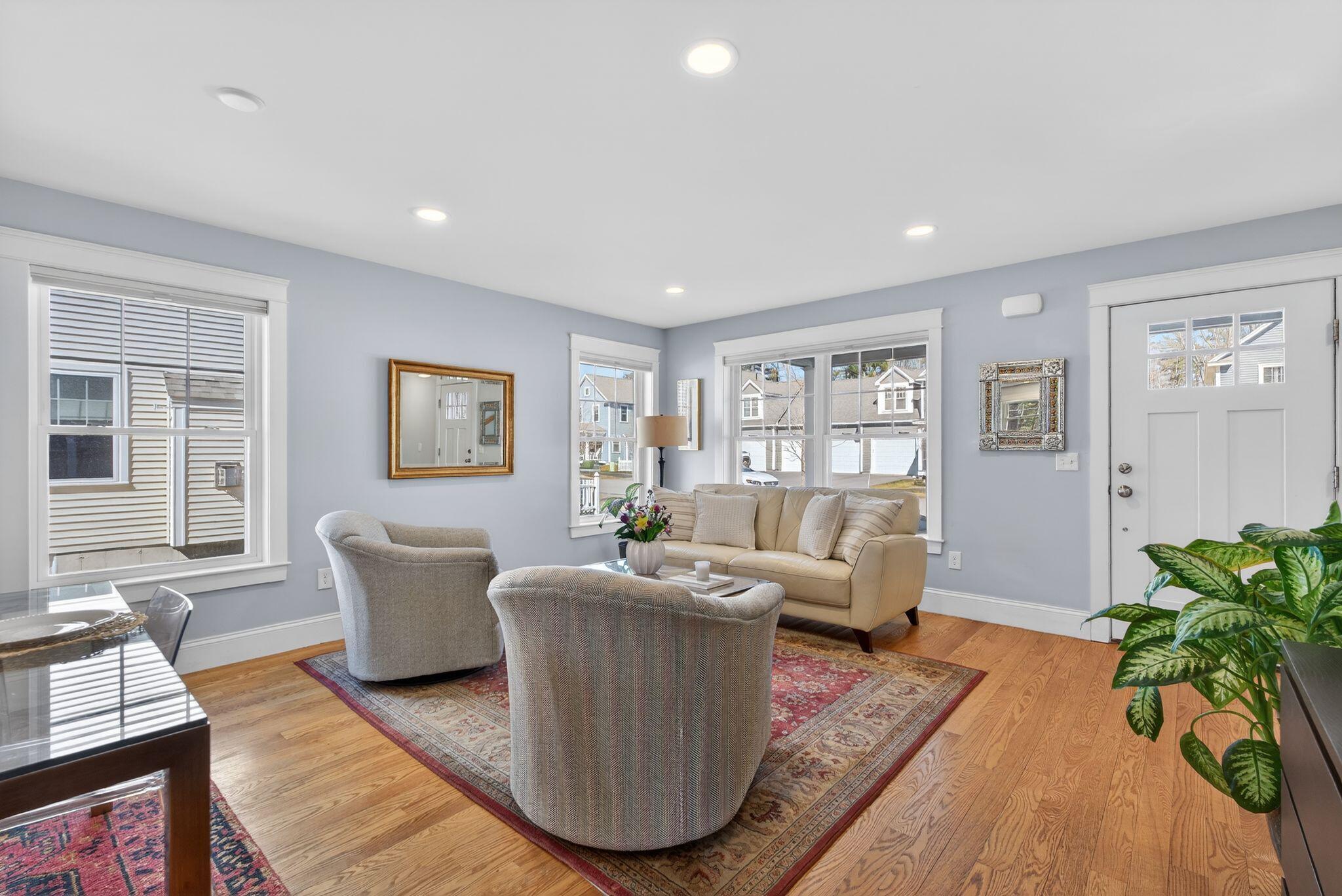 17 Webhannet Place, Unit 11 Kennebunk, ME 04043 - Photo 4 of 34 24_DSC07793