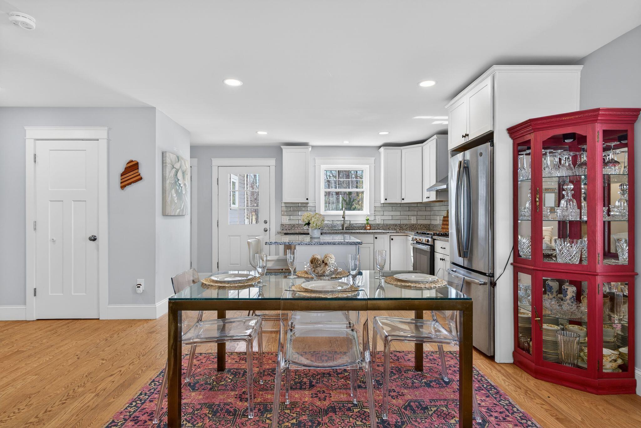 17 Webhannet Place, Unit 11 Kennebunk, ME 04043 - Photo 8 of 34 31_DSC07828