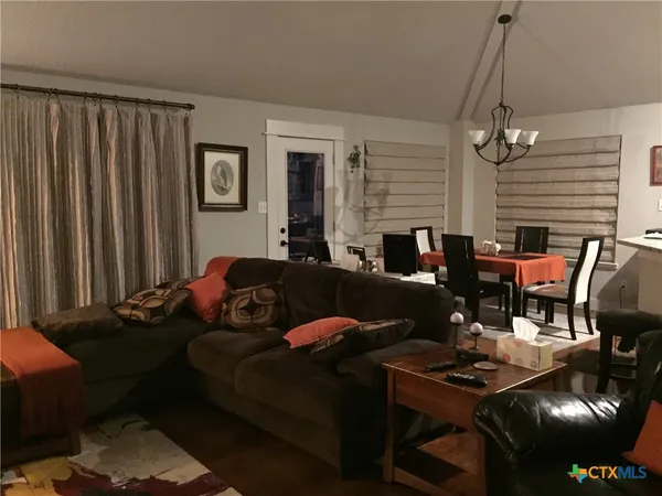 $2,395 | 2046 Mulberry Circle, Spring Branch, TX 78070