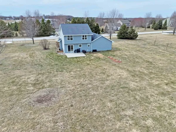 $424,900 | 508 Highland Meadow Trail, Pulaski, WI 54162