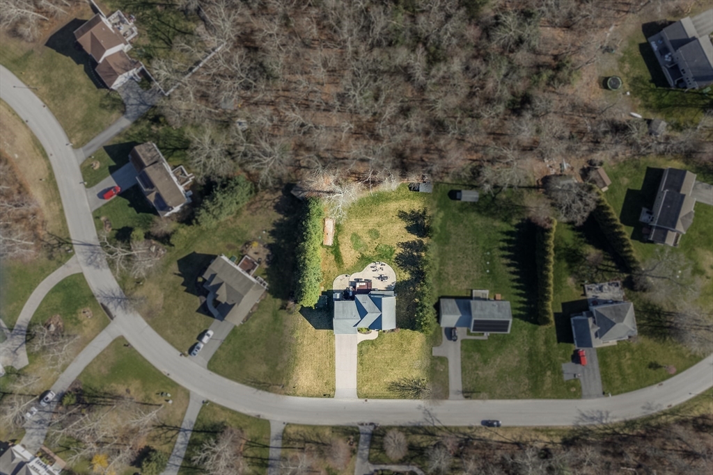 368 Cottrell Road Tiverton, RI 02878 - Photo 12 of 41