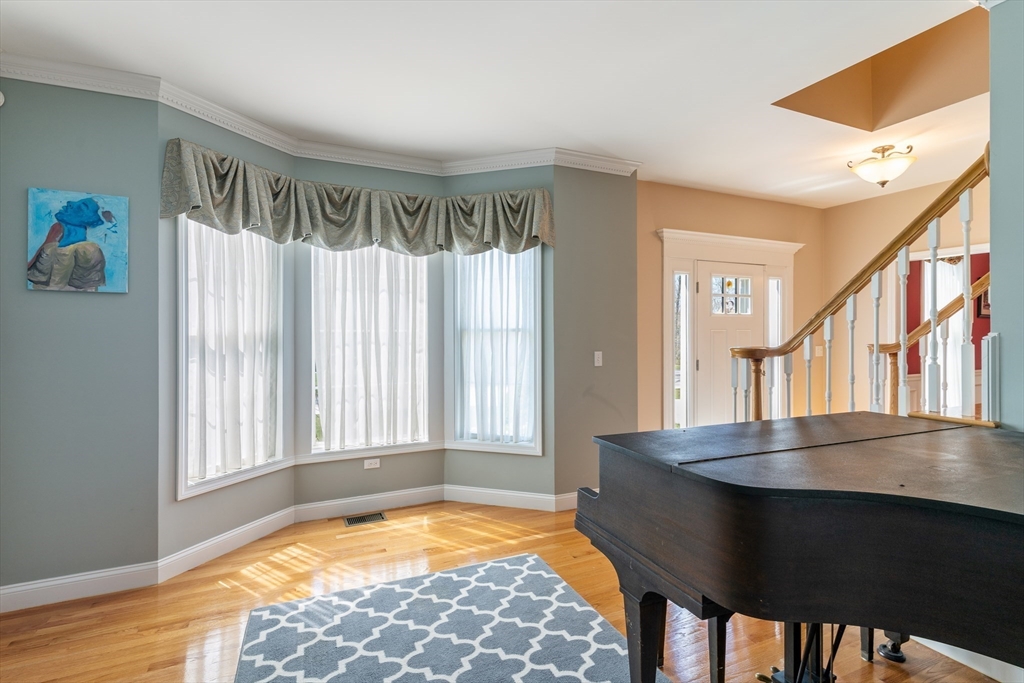 368 Cottrell Road Tiverton, RI 02878 - Photo 15 of 41