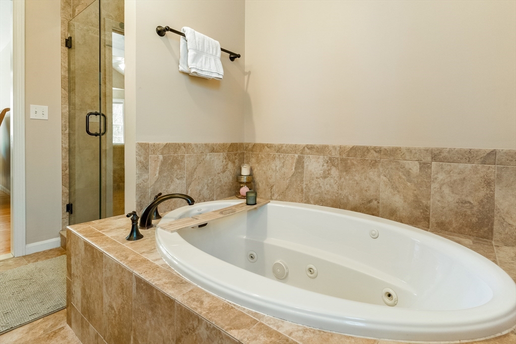 368 Cottrell Road Tiverton, RI 02878 - Photo 28 of 41