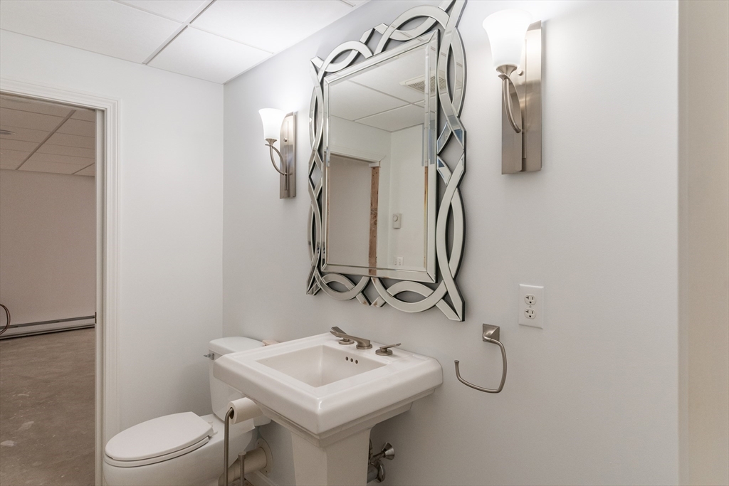 368 Cottrell Road Tiverton, RI 02878 - Photo 37 of 41