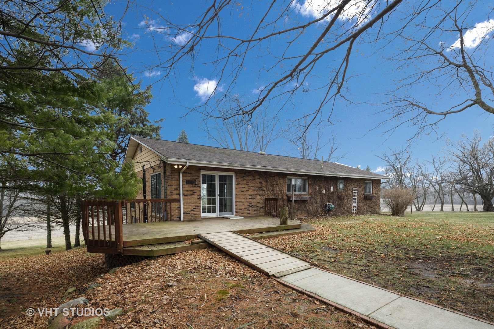 13709 O O'Brien Road Hebron, IL 60034 - Photo 3 of 20