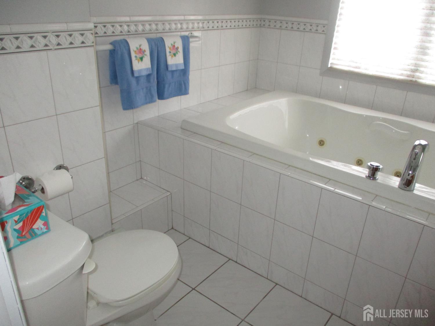 101 Idlewild Road Edison, NJ 08817 - Photo 34 of 42