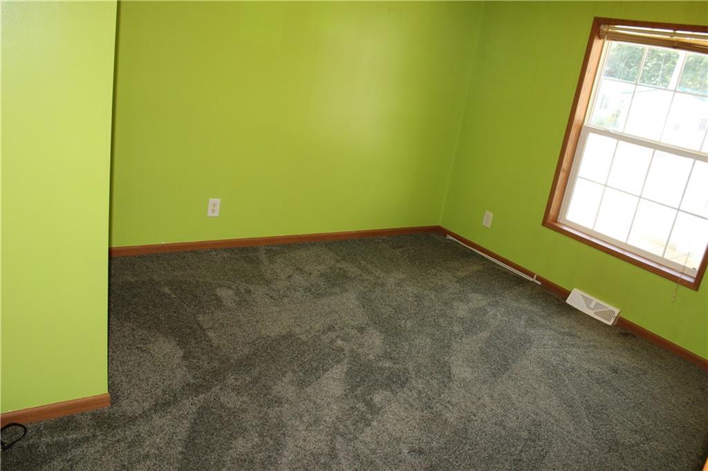 408 Cool Evening Road Cloverdale, IN 46120 - Photo 5 of 14 Gallery Image 5
