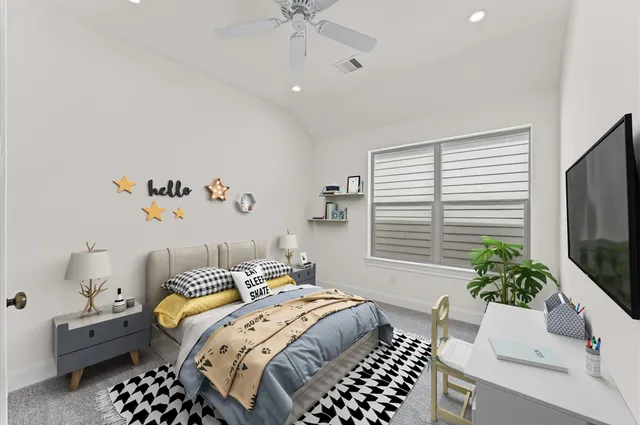 $425,000 | 8818 Hollywood Garden Lane, Houston, TX 77080