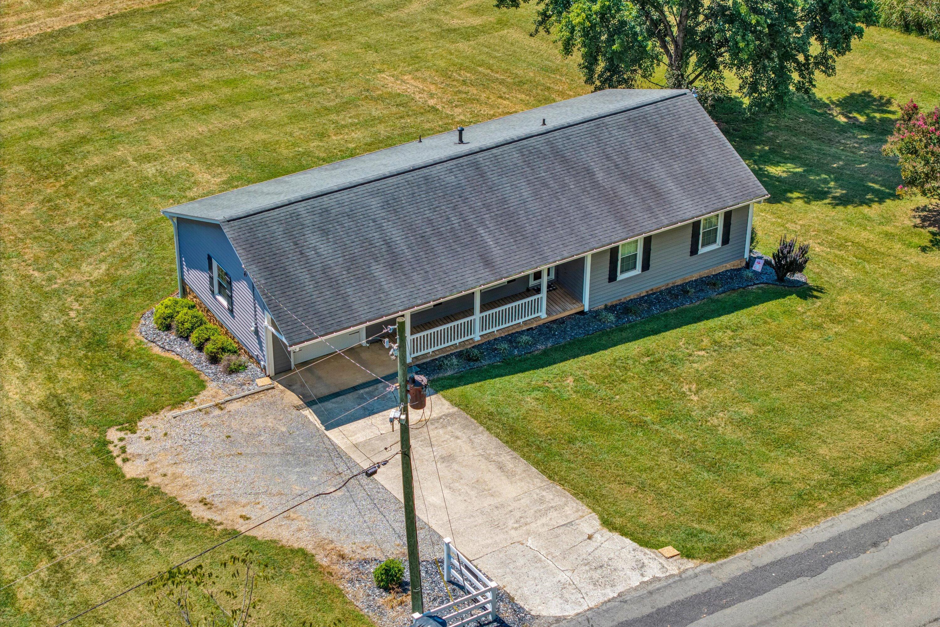 6180 Poage Valley Road Roanoke, VA 24018 - Photo 4 of 46 06-DJI_20260903121258_0013