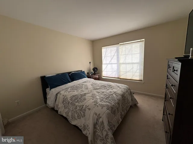 $679,900 | 8 Creekwood Drive, Bordentown, NJ 08505