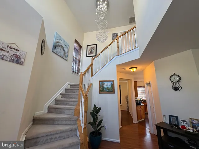 $679,900 | 8 Creekwood Drive, Bordentown, NJ 08505