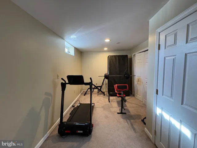 $679,900 | 8 Creekwood Drive, Bordentown, NJ 08505