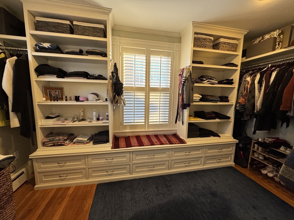 35 Wellesley Street Weston, MA 02493 - Photo 14 of 21