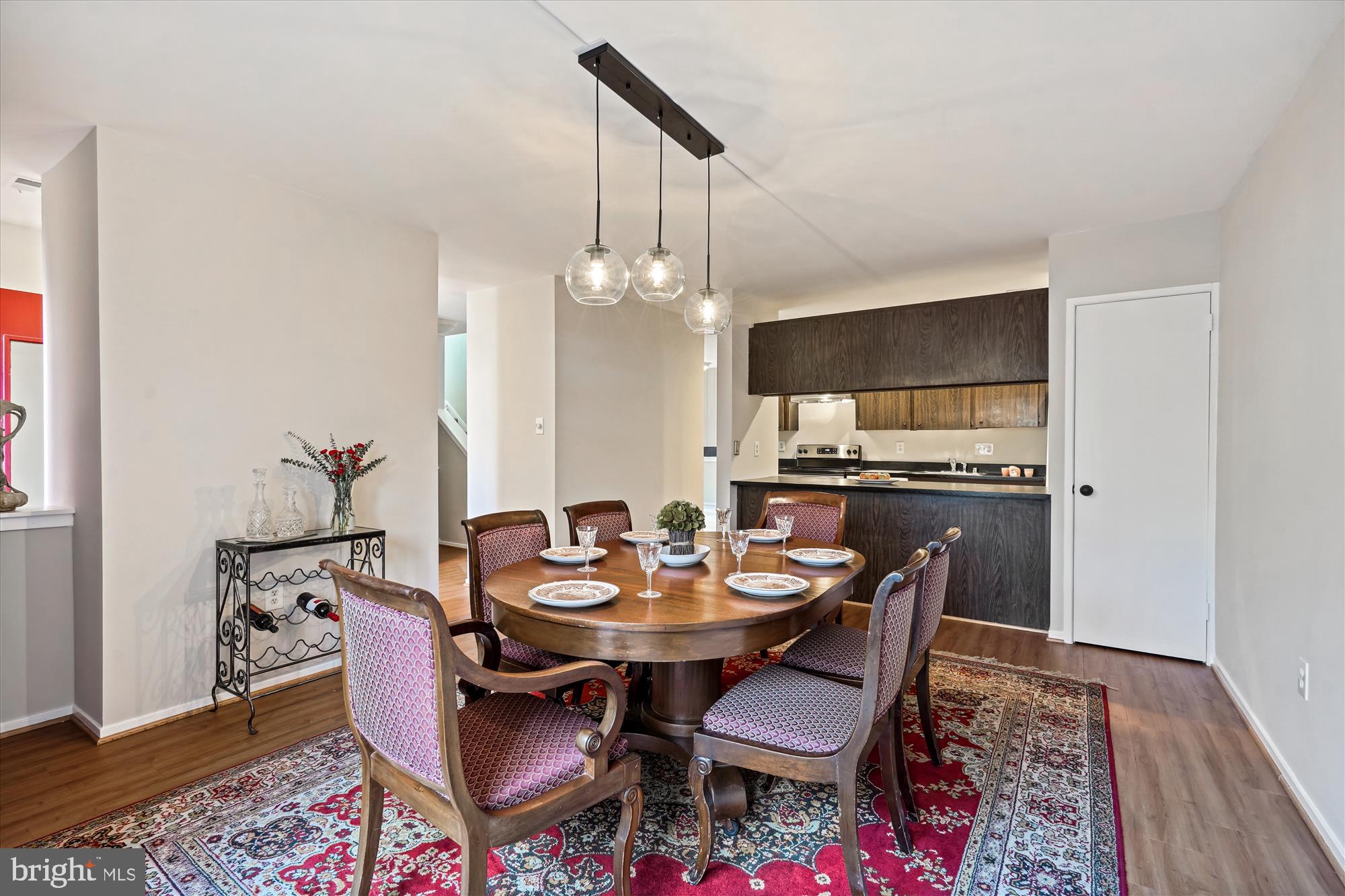 2345 Glade Bank Way Reston, VA 20191 - Photo 10 of 39 Large Dining area