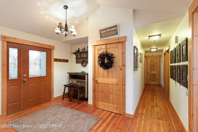 $850,000 | 404 Snake River Drive, Alpine, WY 83128