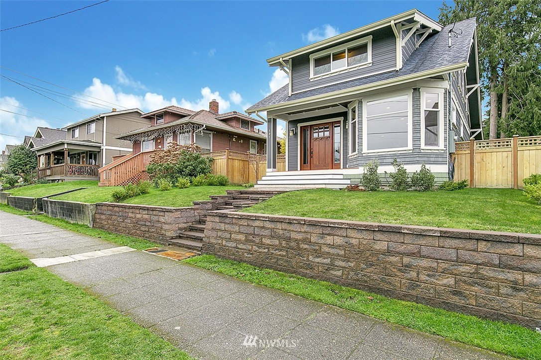 107 North 83rd Street Seattle, WA 98103 - Photo 2 of 25 Gallery Image 2