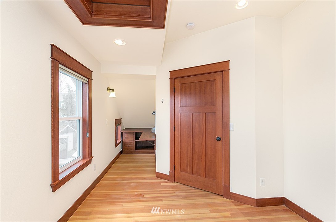 107 North 83rd Street Seattle, WA 98103 - Photo 18 of 25 Gallery Image 18