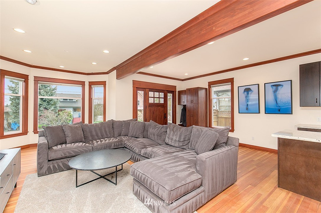 107 North 83rd Street Seattle, WA 98103 - Photo 6 of 25 Gallery Image 6