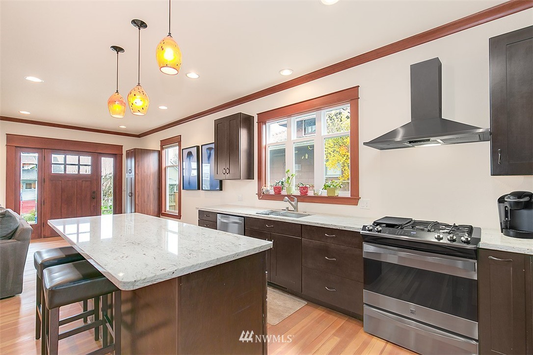 107 North 83rd Street Seattle, WA 98103 - Photo 9 of 25 Gallery Image 9