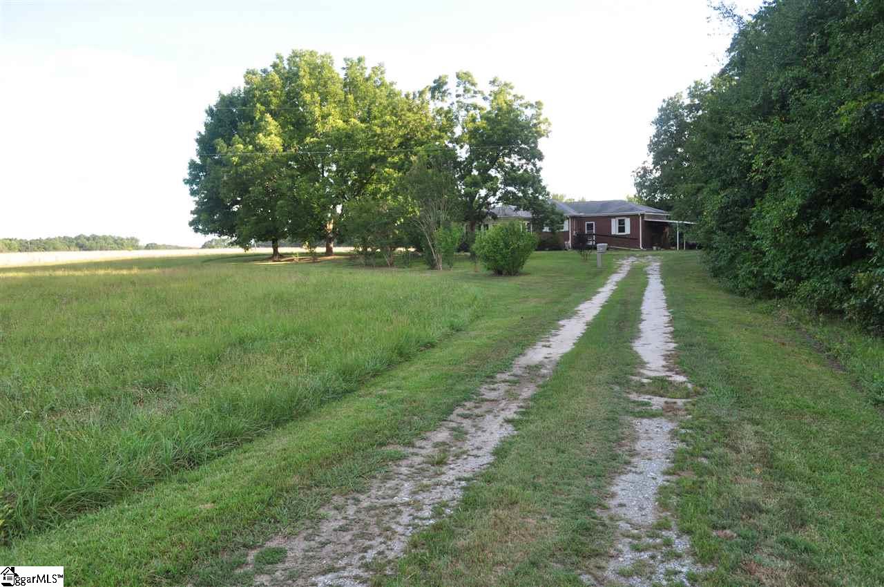 220 Due West Road Honea Path, SC 29654 - Photo 23 of 28