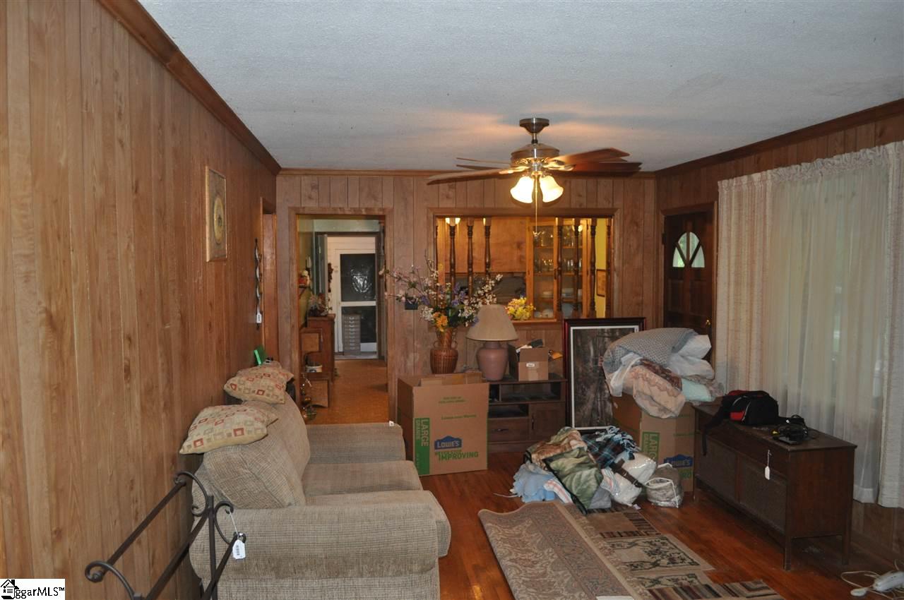 220 Due West Road Honea Path, SC 29654 - Photo 8 of 28